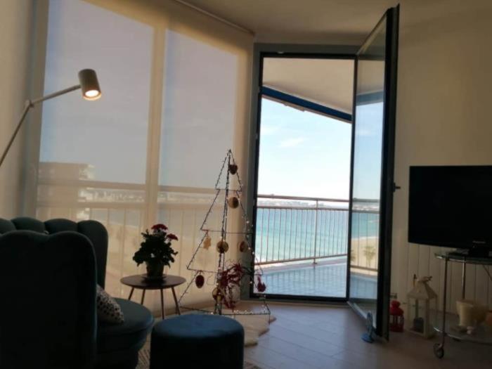 Apartamento Torre Valentina Frente Al Mar كالونج المظهر الخارجي الصورة